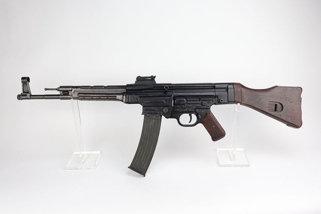 Nazi MP 44 Rifle (Dummy) - 1