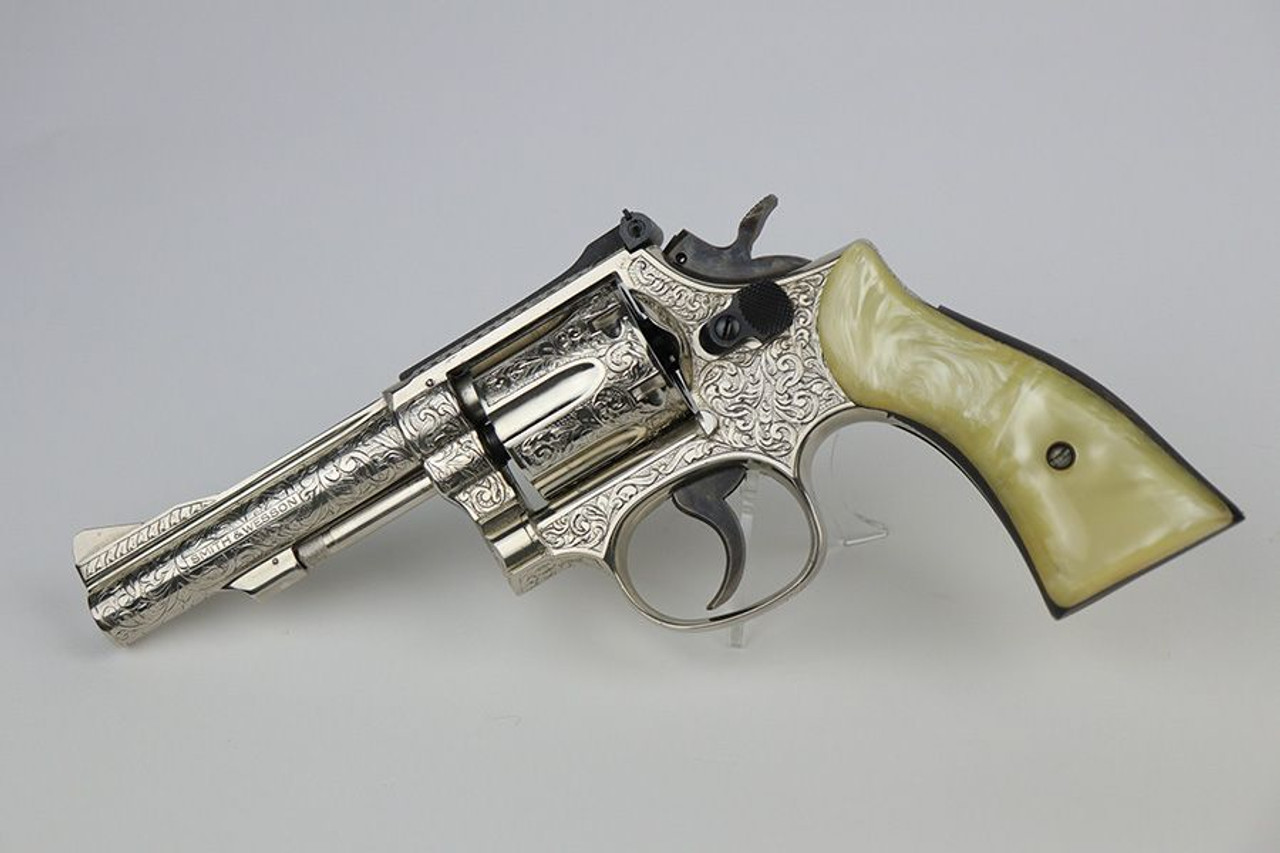 Gorgeous Smith & Wesson 15-4 - Master Engraved - 1