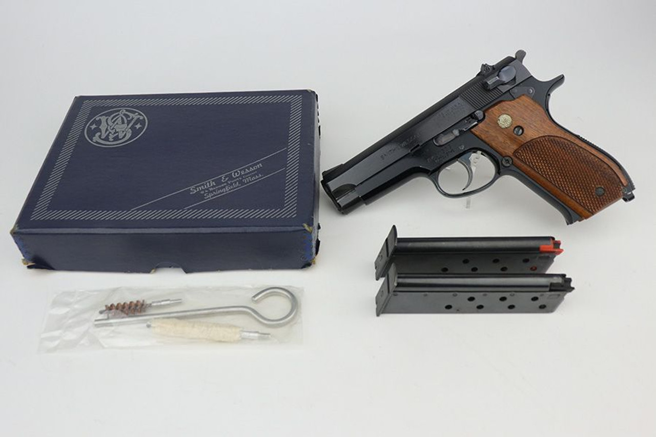 Minty, Boxed Smith & Wesson 39-2 - 1