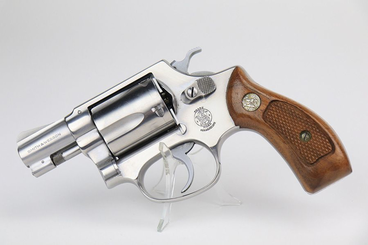 Minty Smith & Wesson Model 60 Chiefs Special - 1