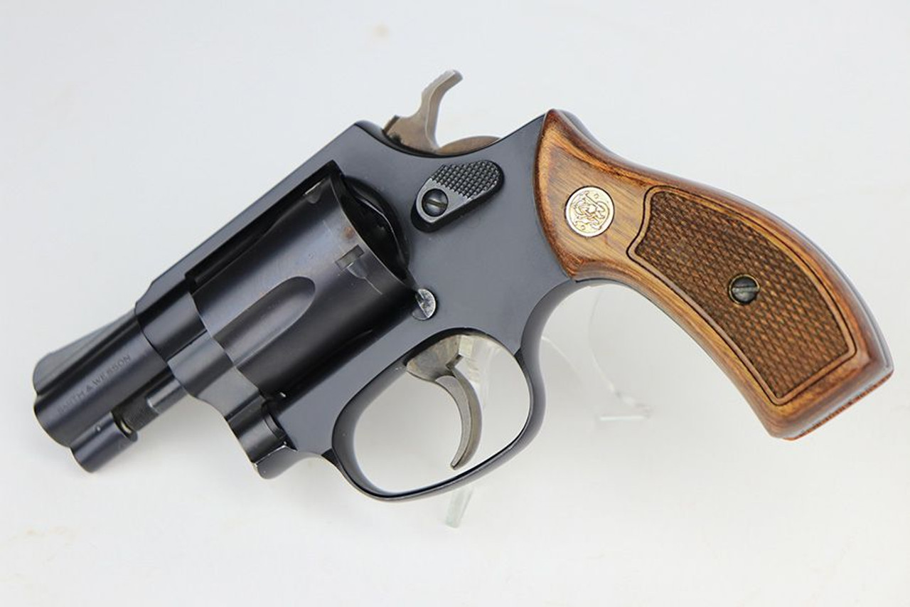 Smith & Wesson Airweight Model 37-2 - 1