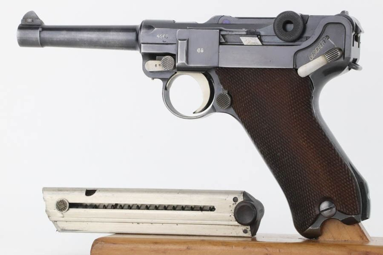 1918 DWM Luger - Police Re-issue - 1