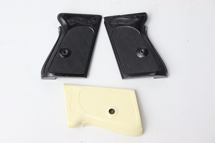 Walther PPK Grip Panels - Post-War - photo 1 of 4