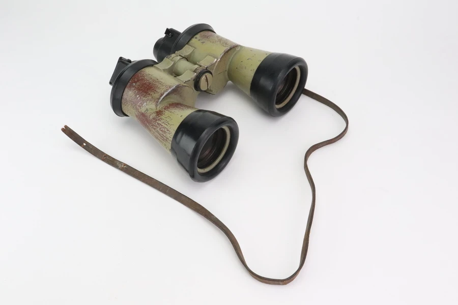 German WW2 Kriegsmarine Binoculars - photo 1 of 5