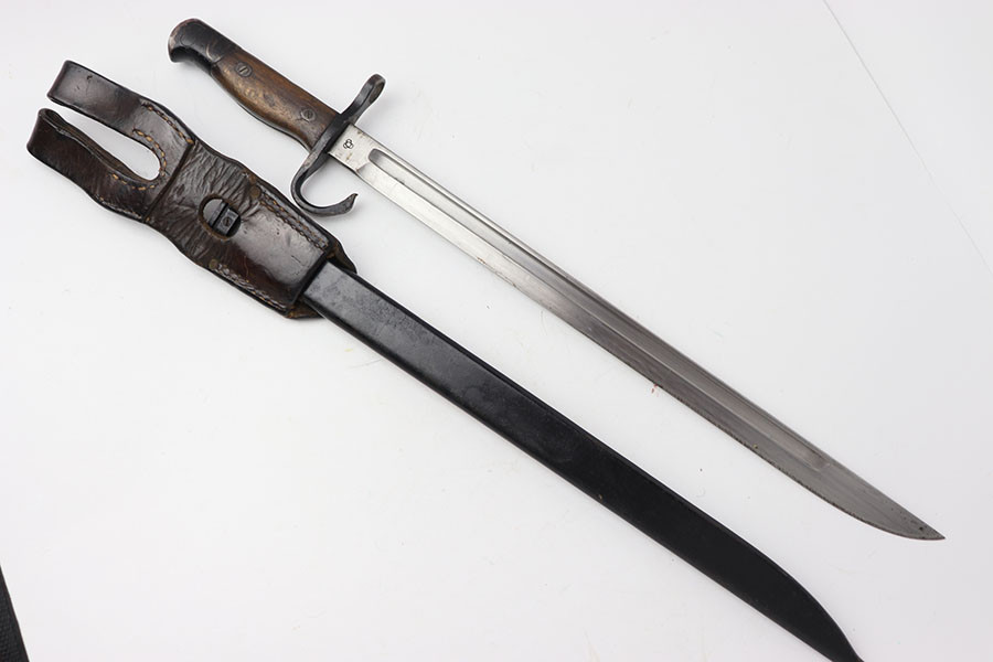 Excellent - Early Kokura Arsenal T30 Bayonet With Frog - photo 1 of 17
