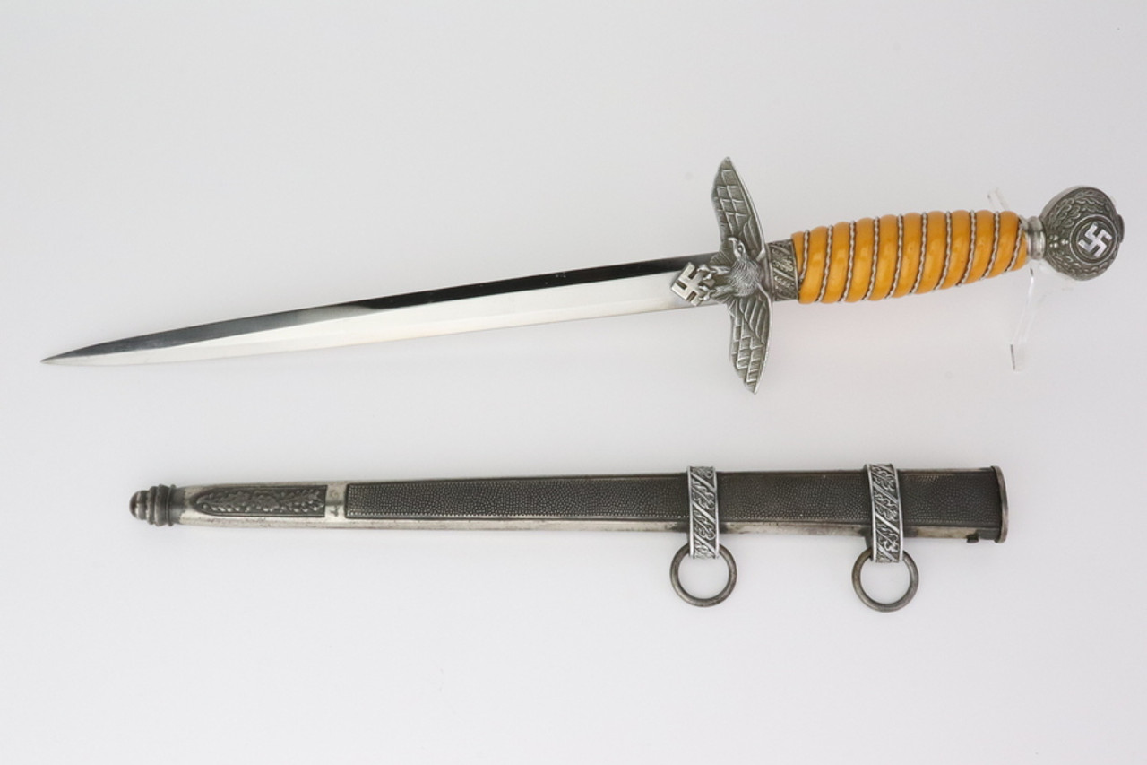 SOLD - German 2nd Model Luftwaffe Dagger