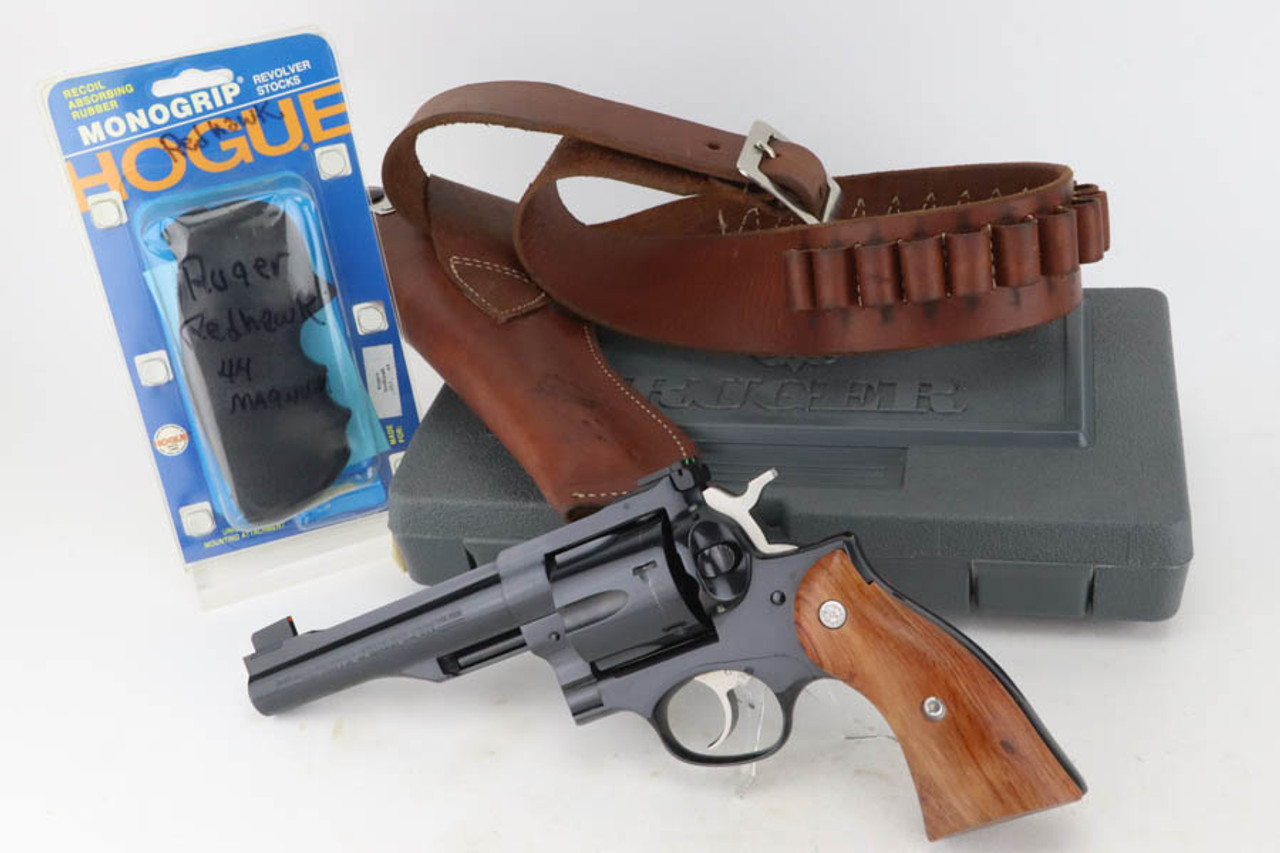 Fantastic Ruger Redhawk w/ Extras