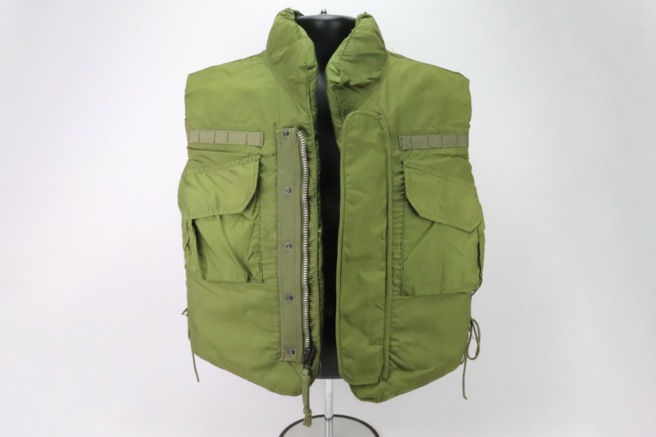 SOLD - Near Mint M69 Fragmentation Protective Vest - 1989 Production