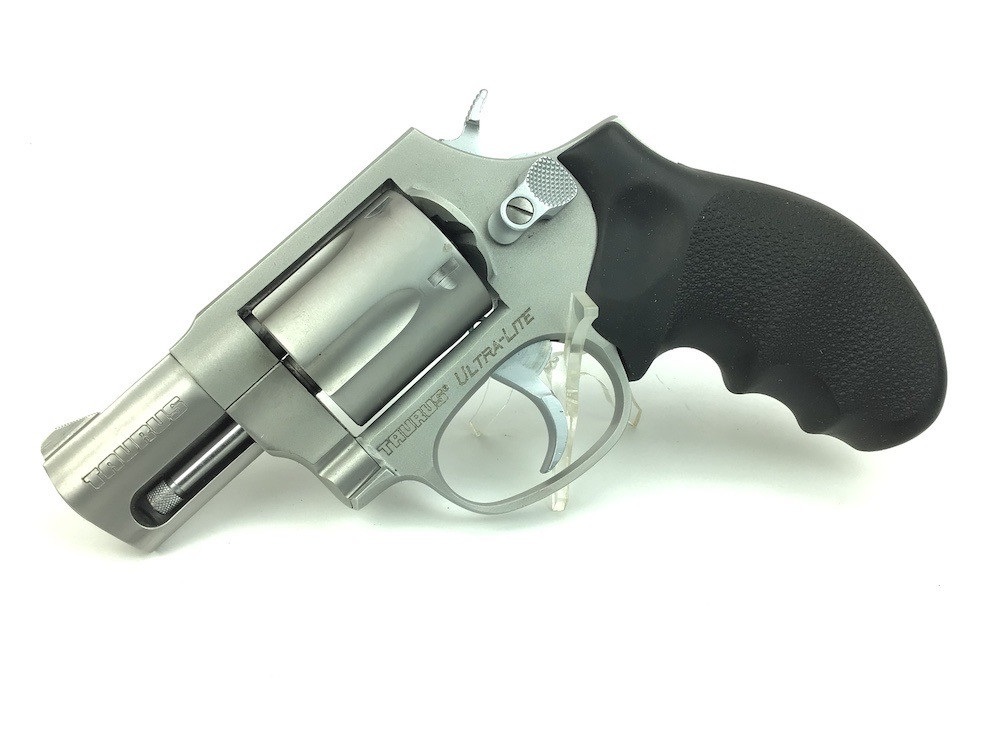 Taurus Ultra-Lite Model 85.38 SP Revolver - photo 1 of 10