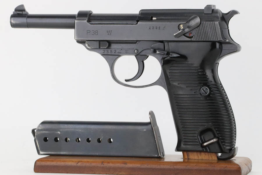 Excellent 1943 Mauser P.38 - BYF 43 - photo 1 of 11