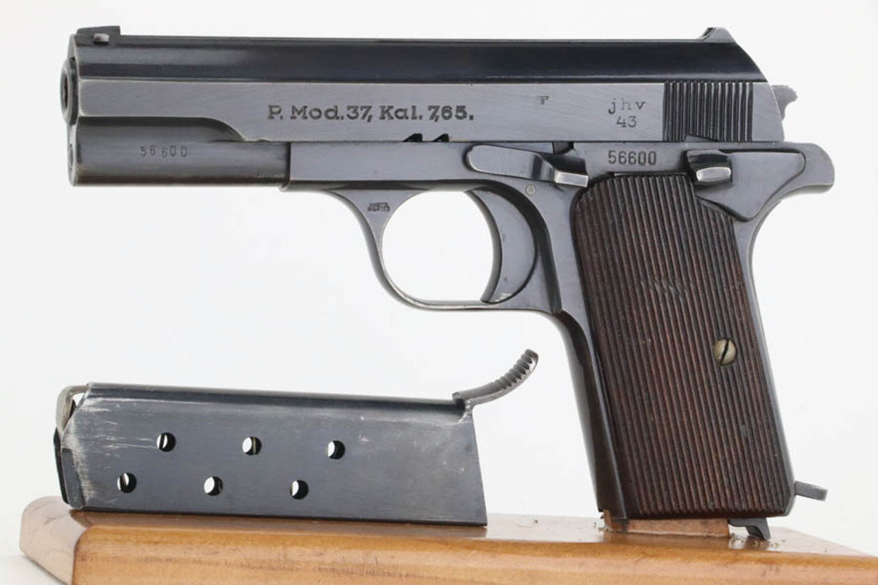 SOLD - Minty Nazi Femaru Model 37 - Matching Magazine