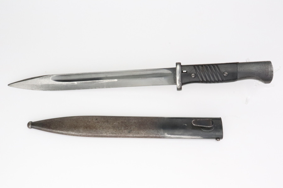 Pre-War Matching K98 Bayonet and Scabbard. - photo 1 of 18