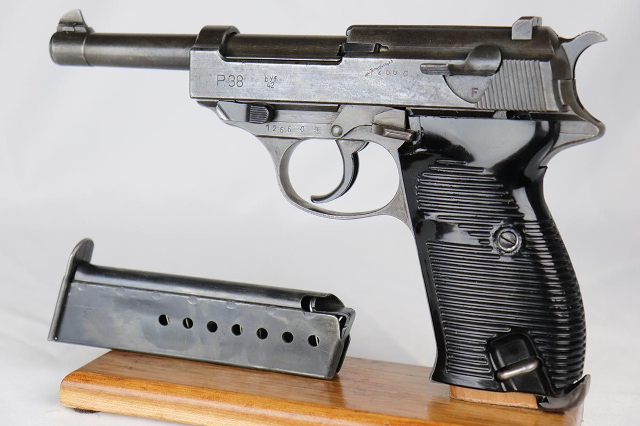 Scarce Mauser P.38 - byf 42 - 1