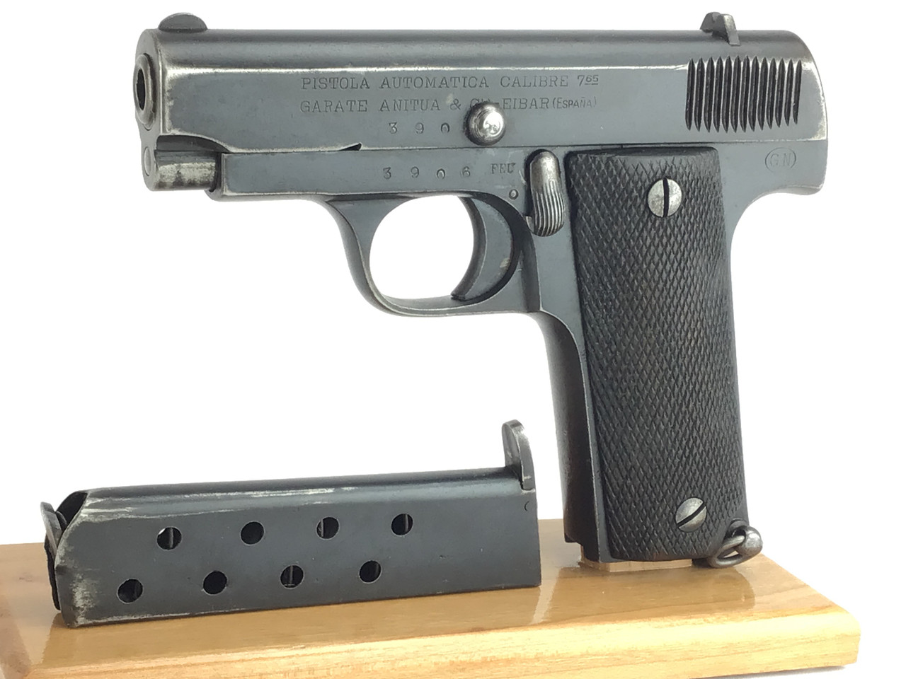 SOLD - Garate Anitua - Spanish Ruby Pistol