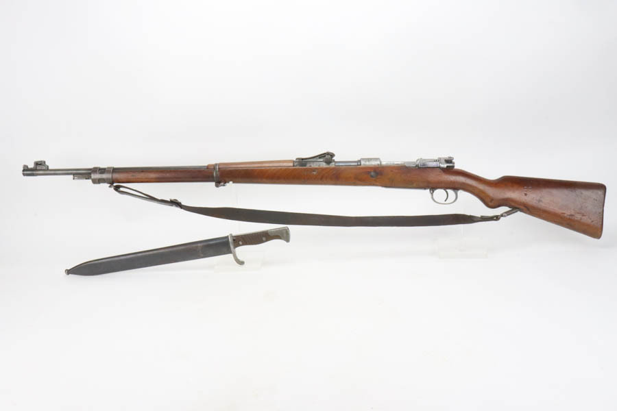 Clean DWM Gewehr 98 w/ Butcher Bayonet - 1916 mfg - photo 1 of 46
