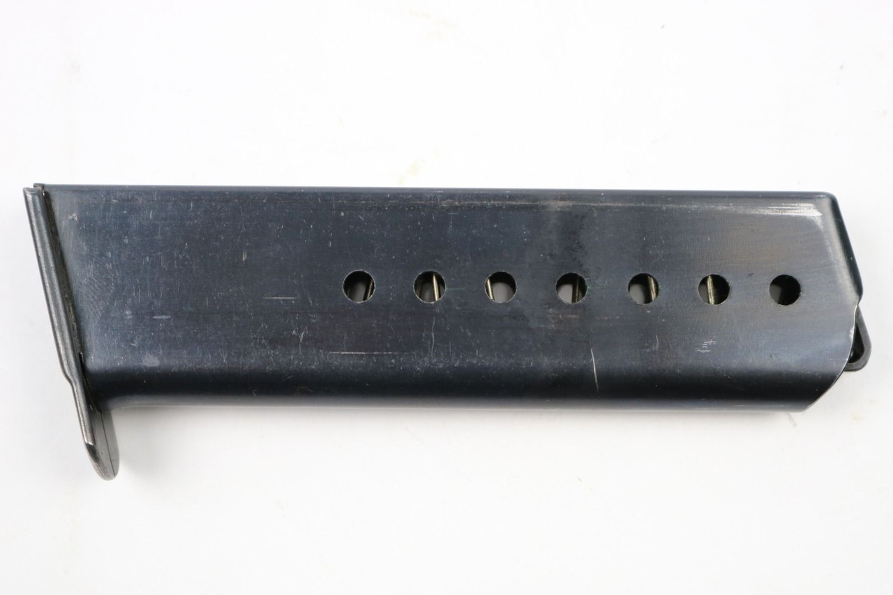 Minty Walther P.38 Magazine - 1