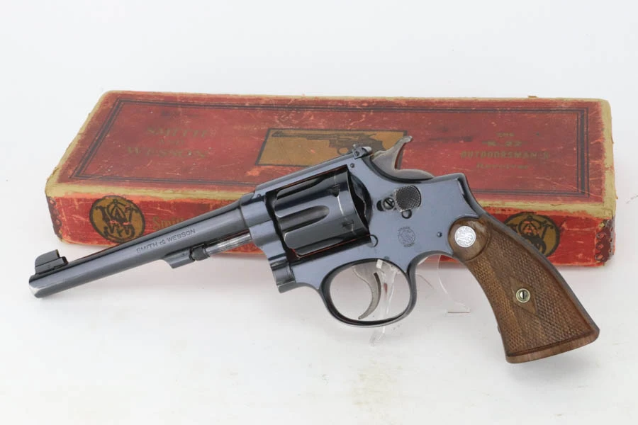 Early Smith & Wesson Outdoorsman .22 LR revolver with box - with original box