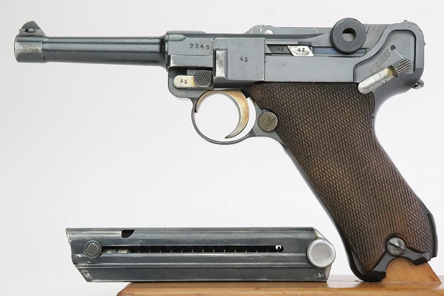 First Variation 1937 Mauser Luger - Matching Magazine - photo 1 of 13