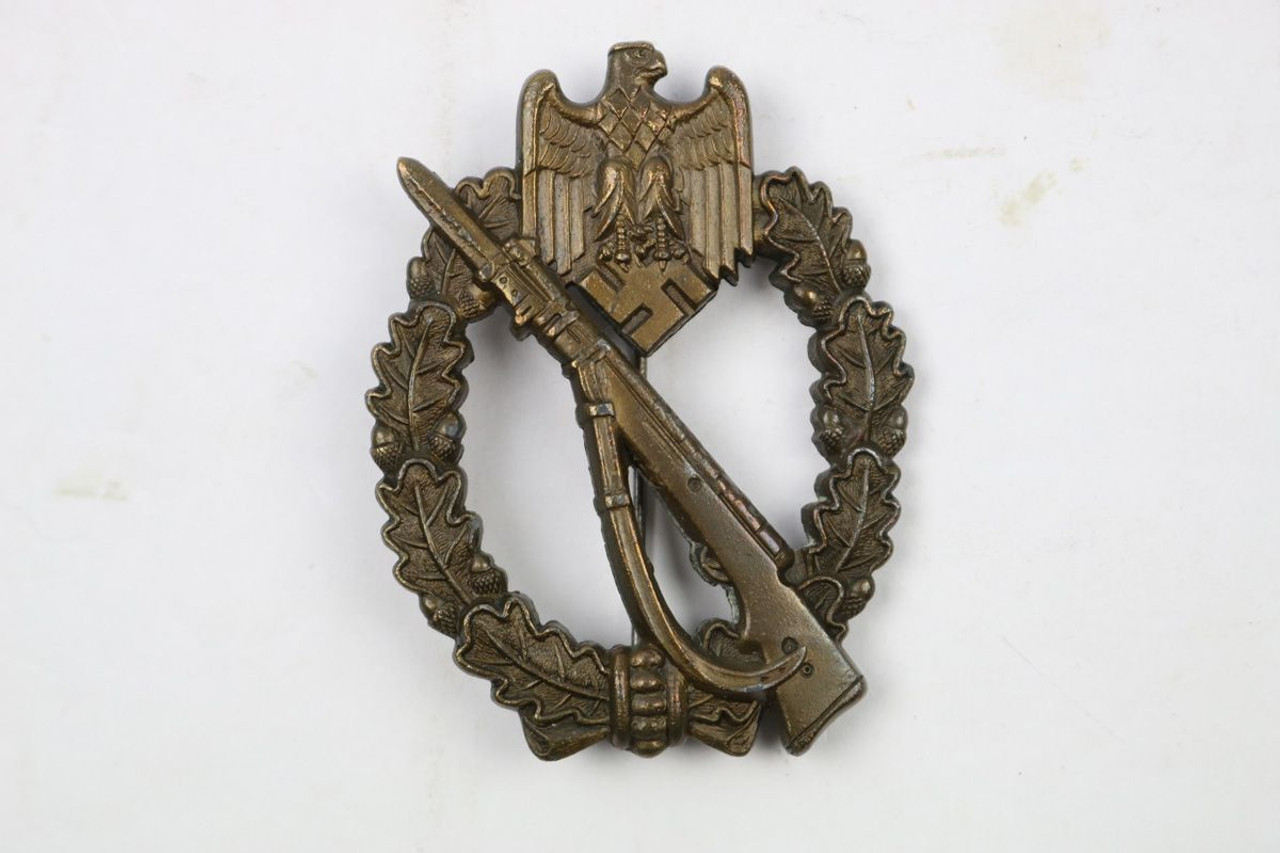 Adolf Schilze WW2 Nazi Infantry Assault Badge - 1