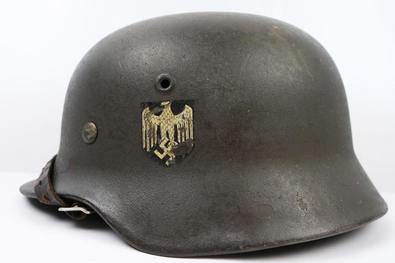 WW2 Kriegsmarine Helmet - Gold Decal - 1