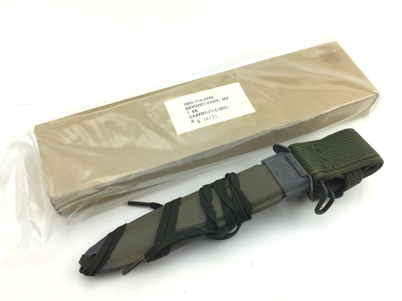 NIB - 1971 M4 Bayonet and Scabbard