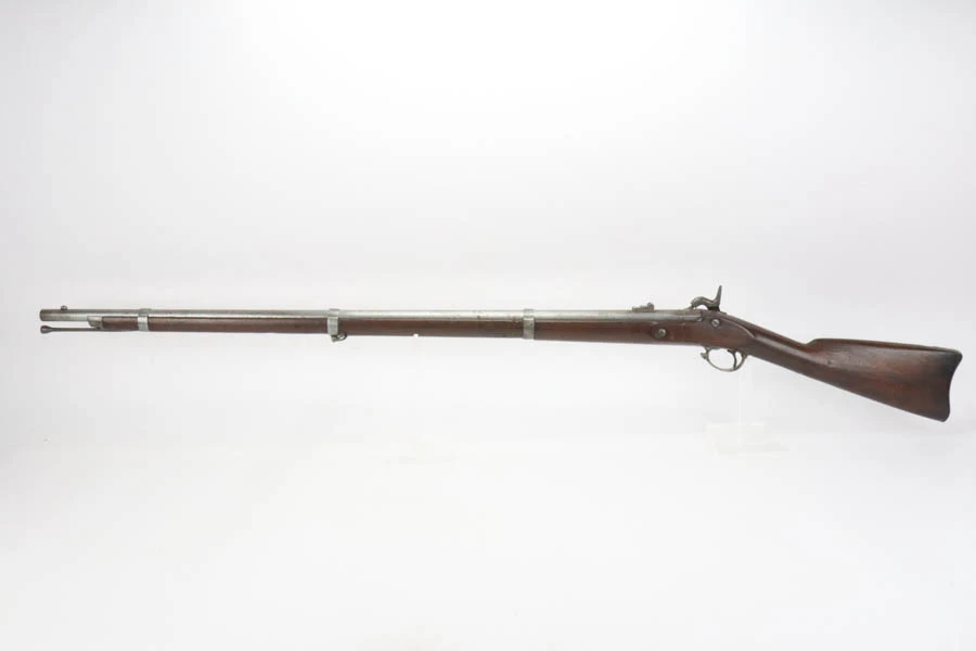 1863 E. Robinson Model 1861 rifled musket - left side full view