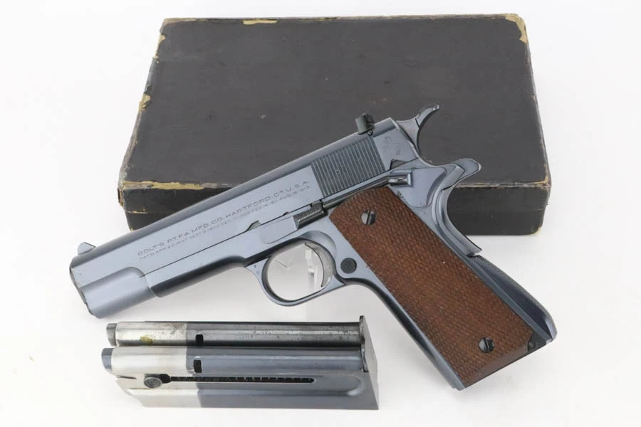 Near-Mint 1939 Colt Ace - Matching Box - photo 1 of 18