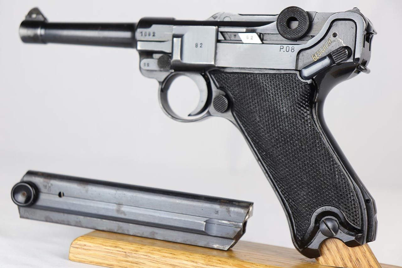 1942 Mauser Luger - Black Widow - 1