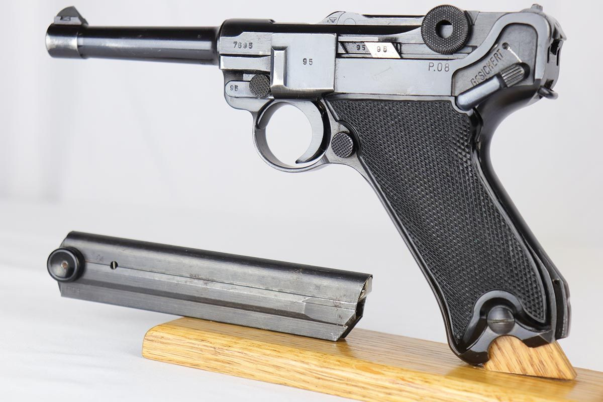 Black Widow Mauser Luger - 1941 - 1