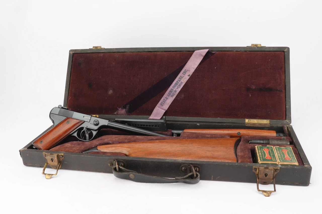 Fiala Arms Model 1920 pistol/carbine set in case - in fitted case