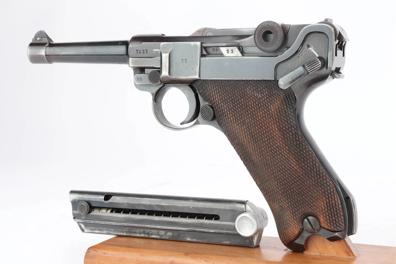 1940 Mauser Luger - Plum Toggle - photo 1 of 18