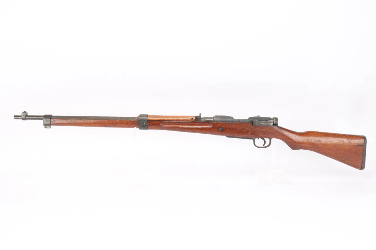 Yokosuka Type 99 Naval Special rifle - left side full view