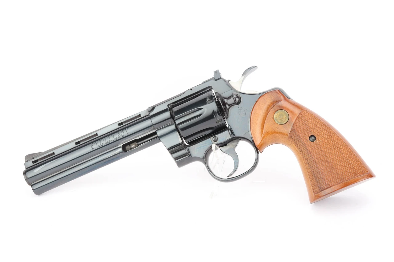 Minty 1977 Colt Python Revolver - .357 Magnum - photo 1 of 15