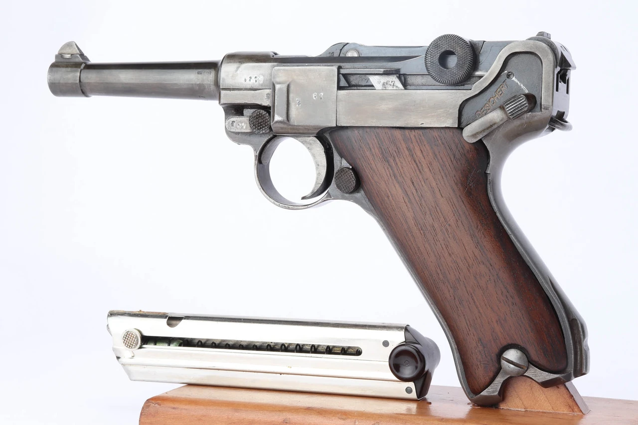 1918 Erfurt Luger - Shooter Grade - photo 1 of 22
