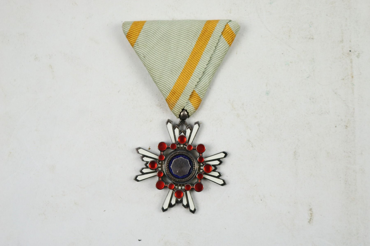 Sacred Treasure Higher Order Medal - 1