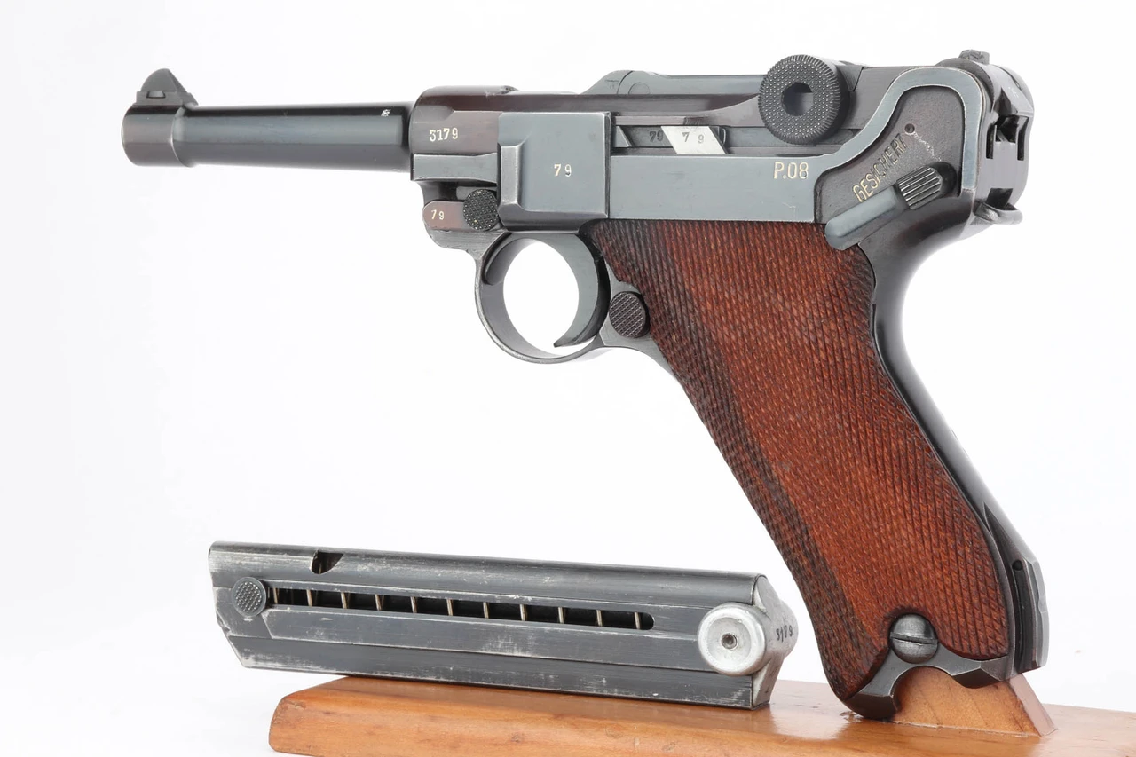 Minty, Scarce Nazi Mauser Luger - 41/42 Code - photo 1 of 22