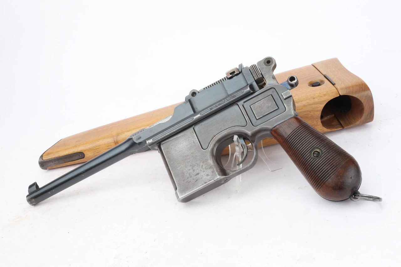 Pre-war commercial Mauser C96 with stock - with shoulder stock