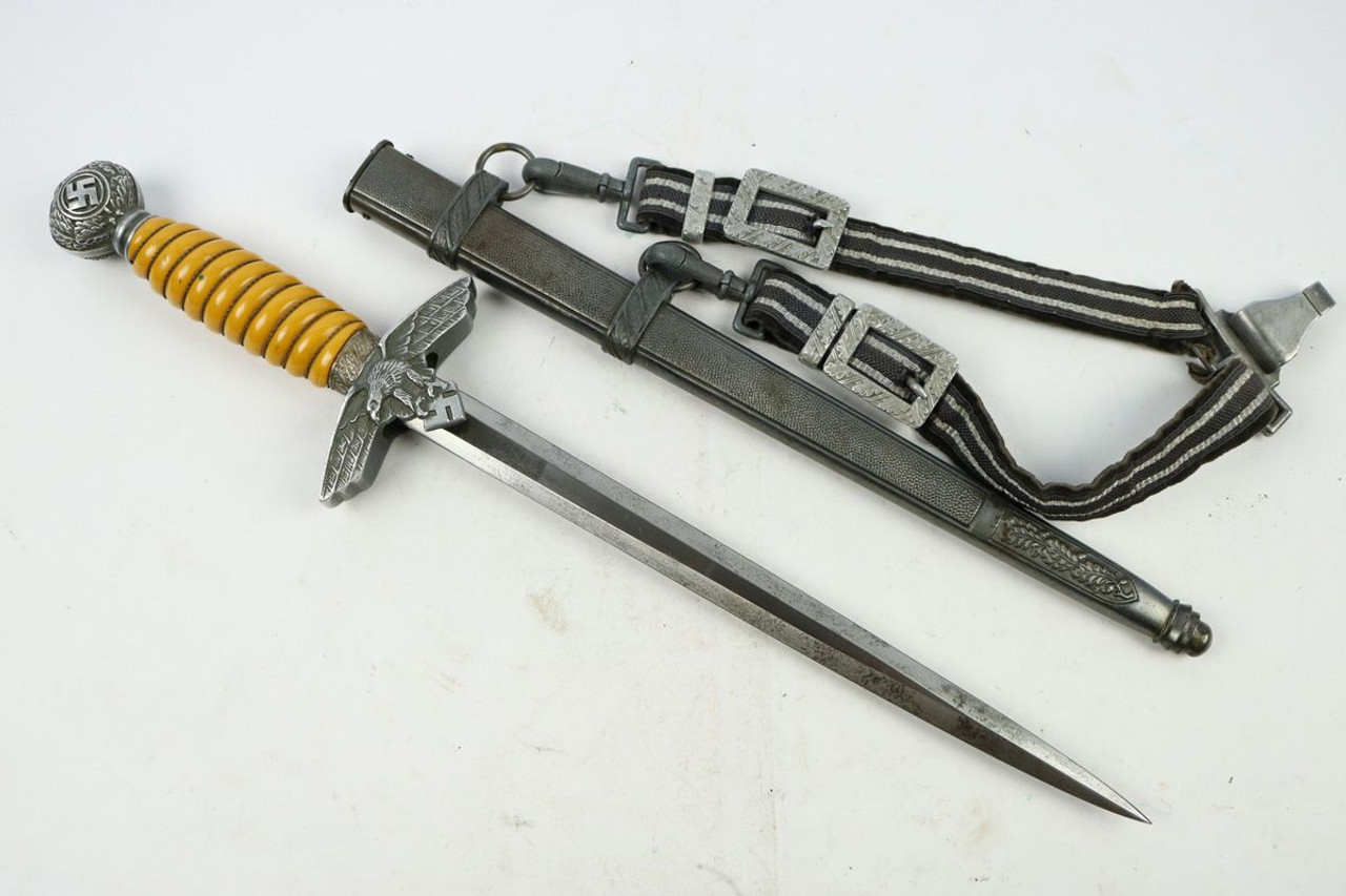 Luftwaffe Dagger with Hanger - 1