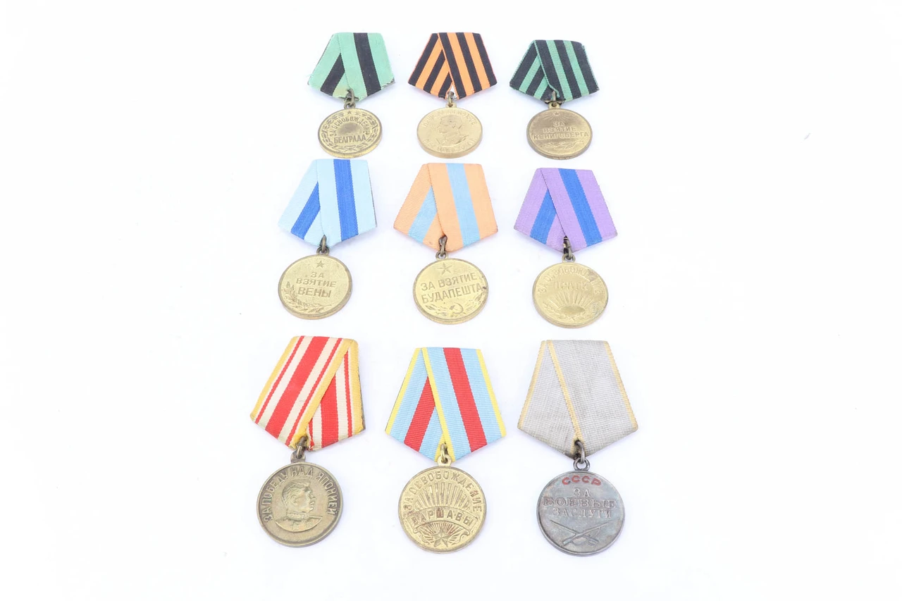 Collection of Commemorative Soviet Medals - photo 1 of 7