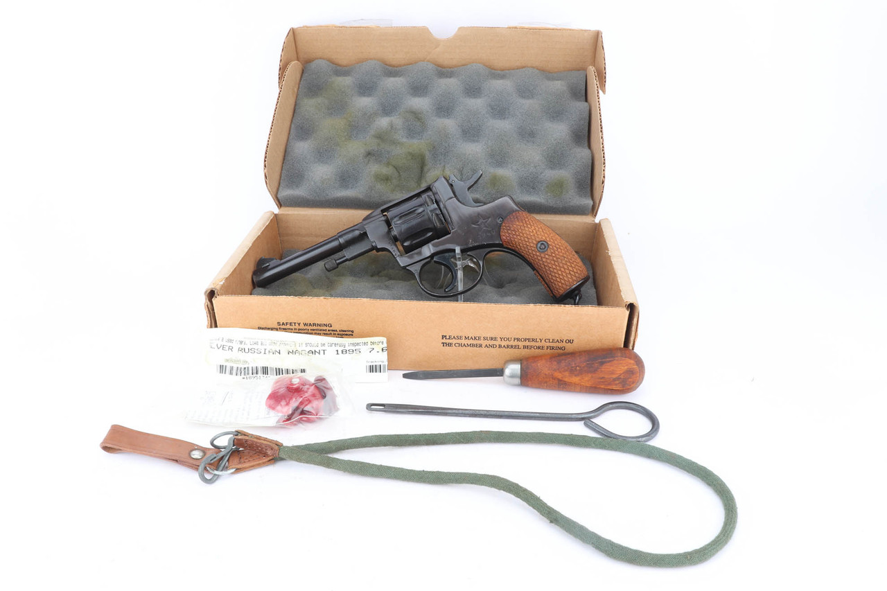1940 Nagant Model 1895 Revolver - photo 1 of 21