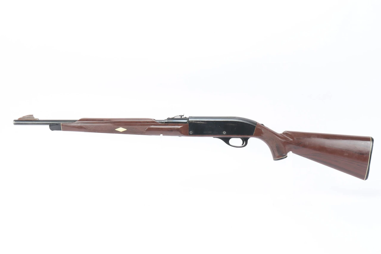 1982 Remington Nylon 66 .22 rifle - left side full view