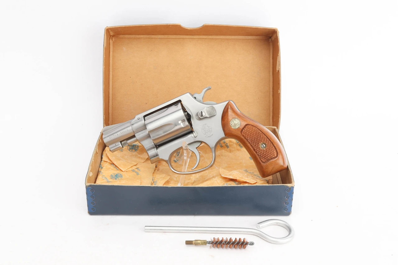 Excellent, Boxed Smith & Wesson Model 60 - .38 Spl