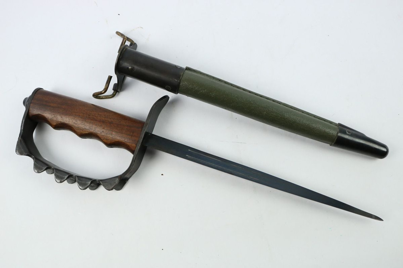 WW1 A.C. Co. Trench Knife - 1917 - 1
