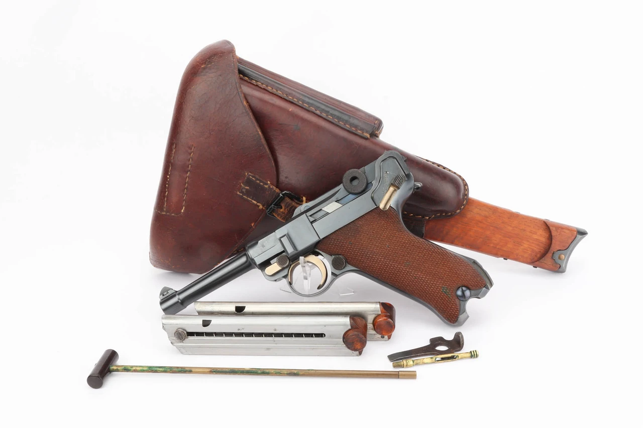 SOLD - Beautiful, Rare DWM Finnish M23 Submarine "Vesikko" Service Luger Rig - Matching Stock
