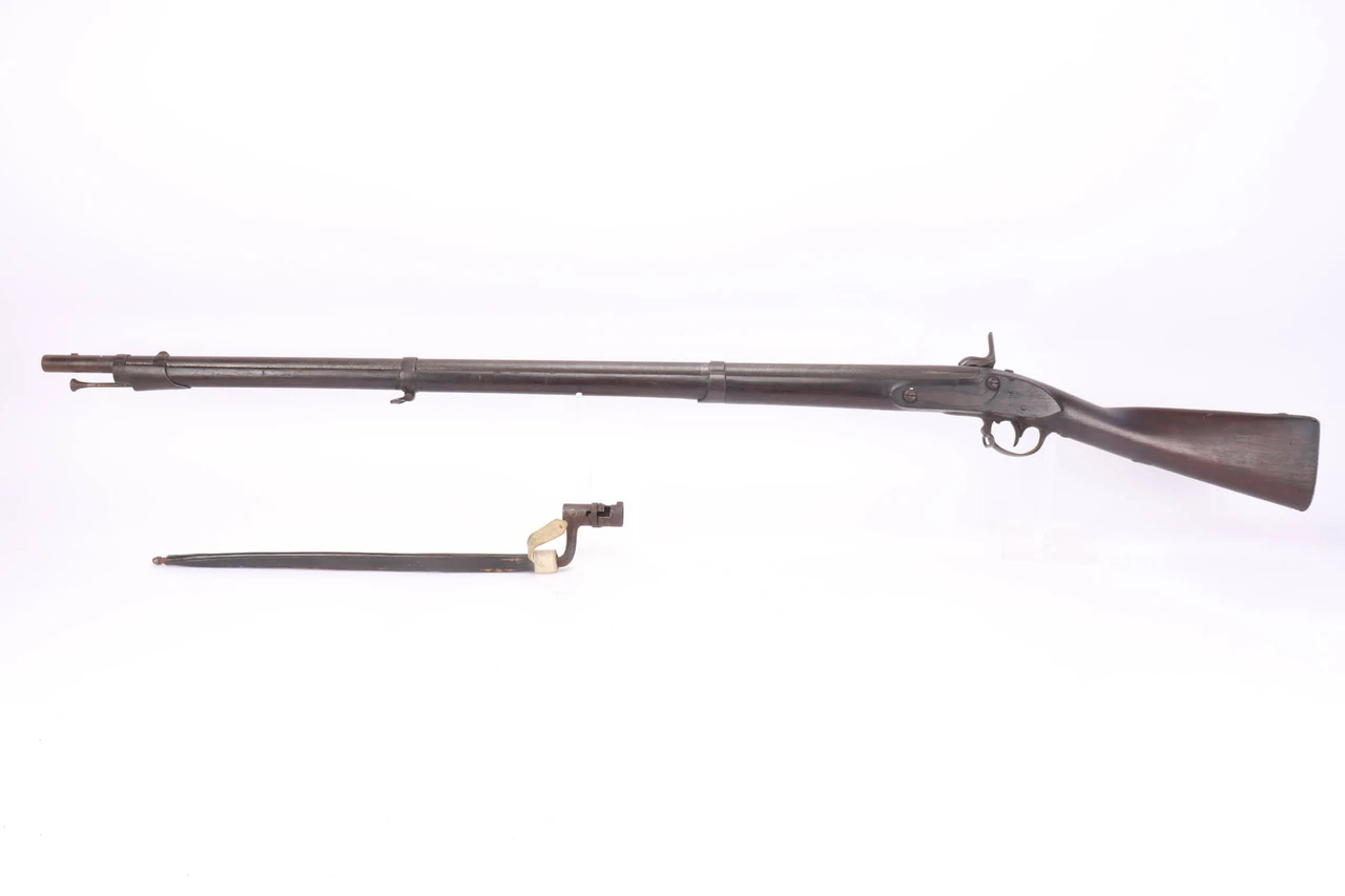 Springfield Model 1816 w/ Socket Bayonet - 1826 mfg - photo 1 of 25
