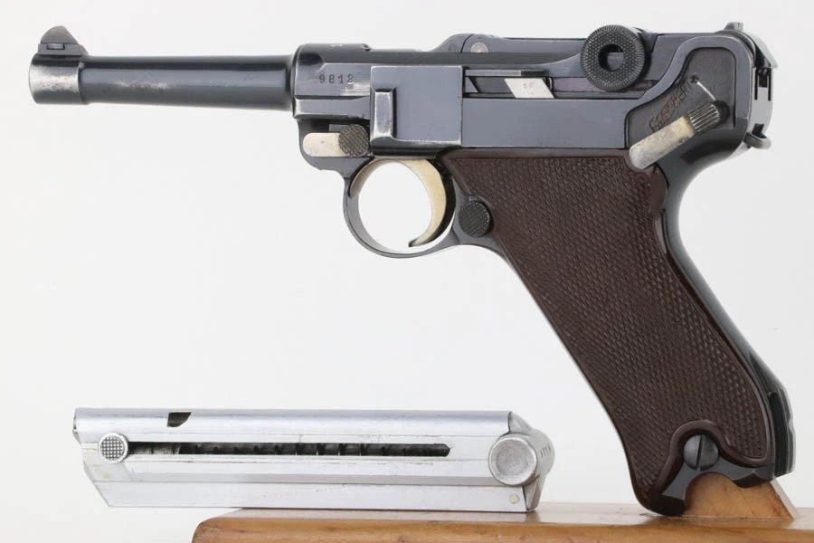 Excellent 1937 Krieghoff Luger - photo 1 of 13