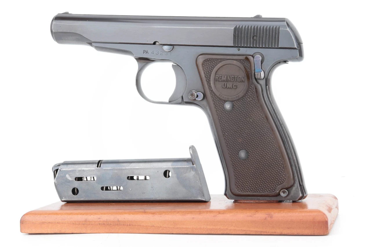 Remington UMC Model 51 .380 ACP pistol - left side with magazine