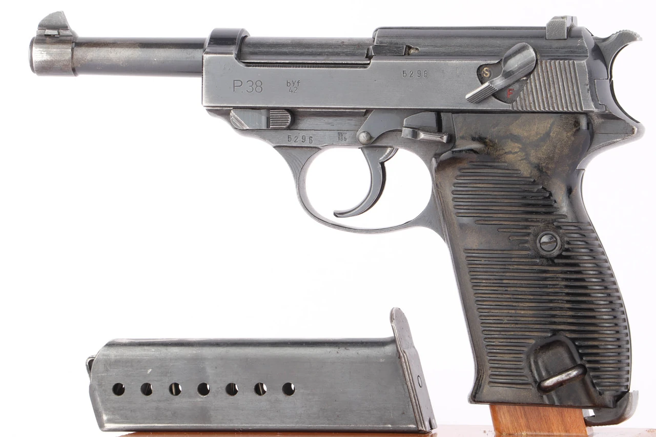 Rare Mauser P.38 - byf 42 - photo 1 of 11