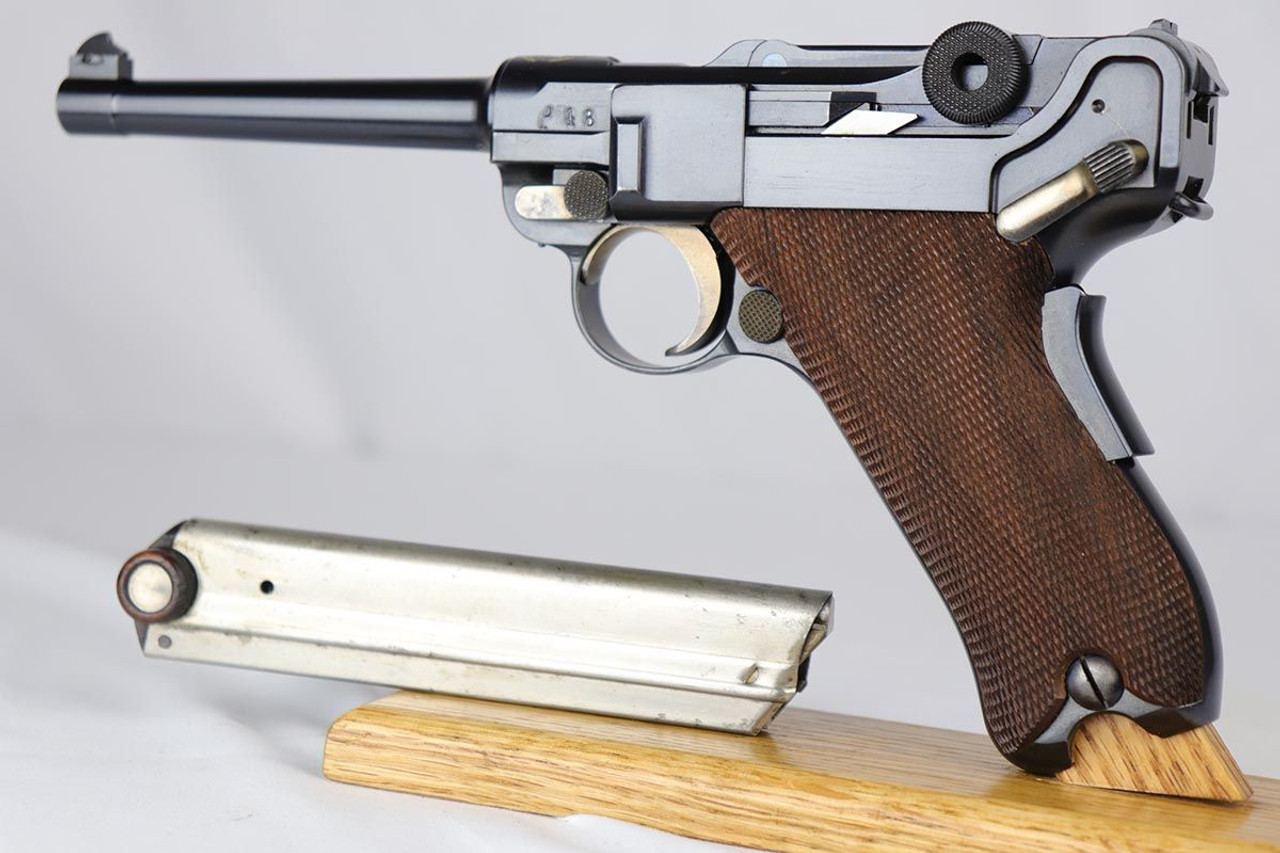 Gorgeous 1906 DWM Luger - Swiss Contract - 1
