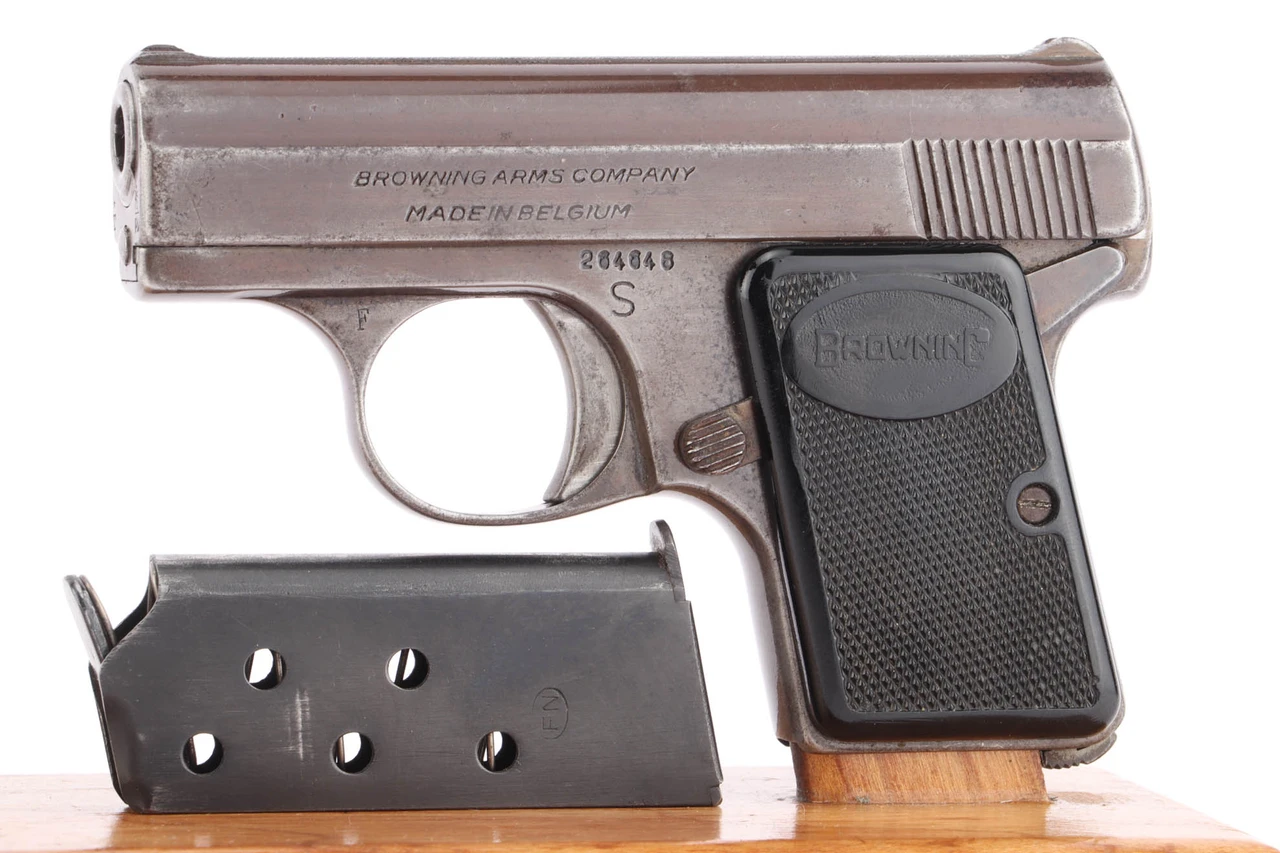1962 Baby Browning - .25 ACP - photo 1 of 9